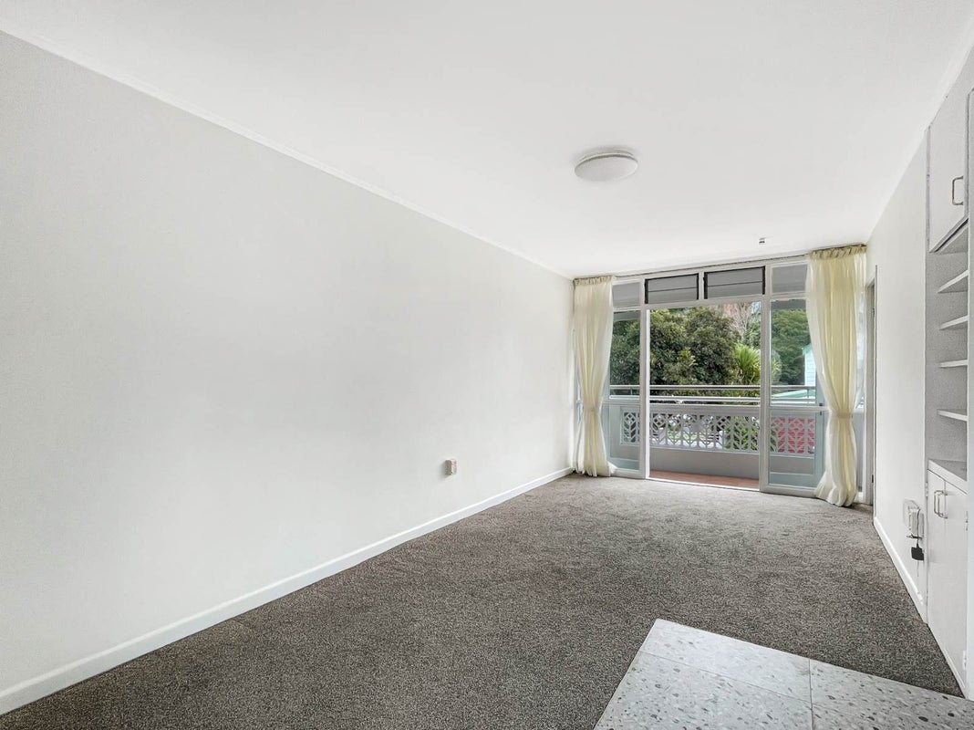 49J Seafield View Road, Grafton, Auckland - Carousel 2