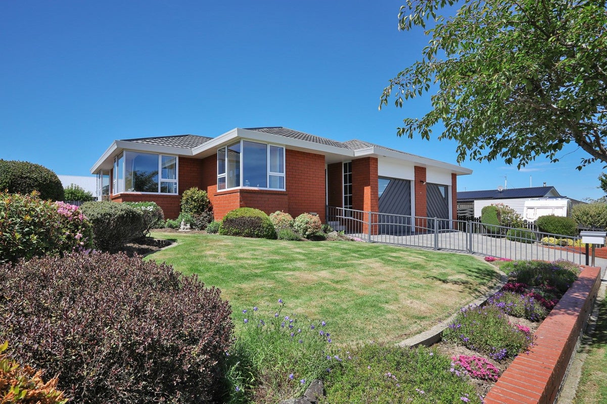 25 Craig Street, Waikiwi, Invercargill - Carousel 1