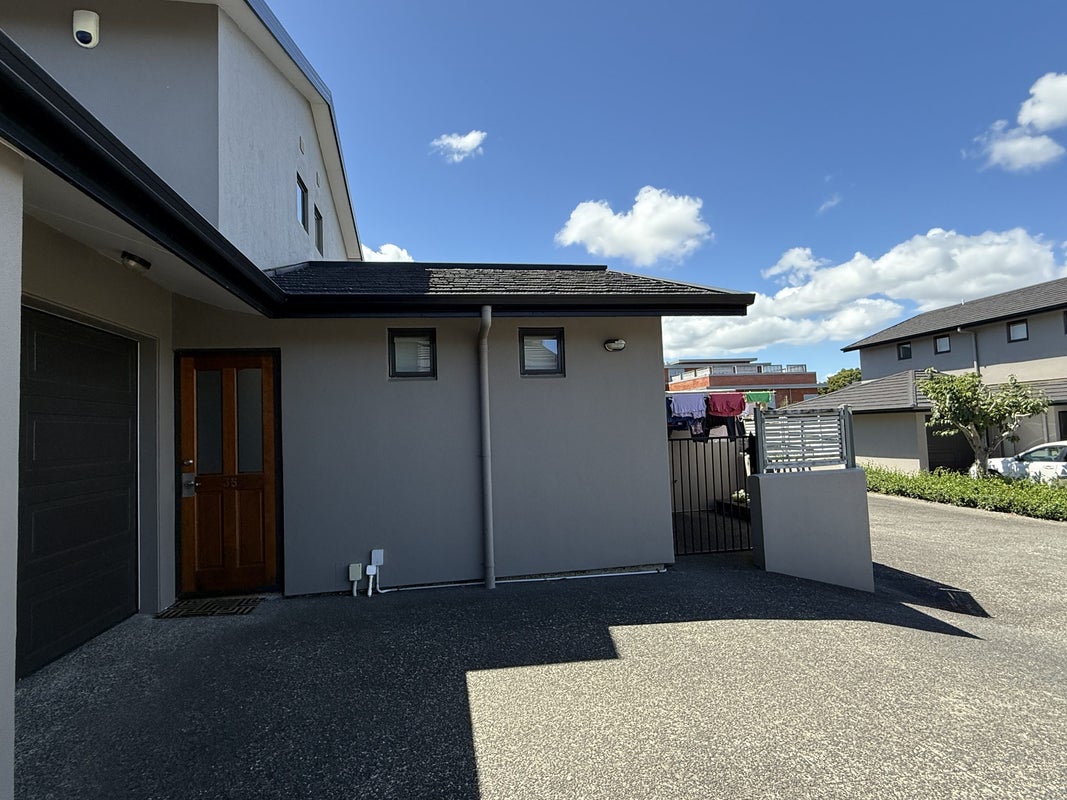 35/8 Landscape Road, Papatoetoe, Auckland - Carousel 19