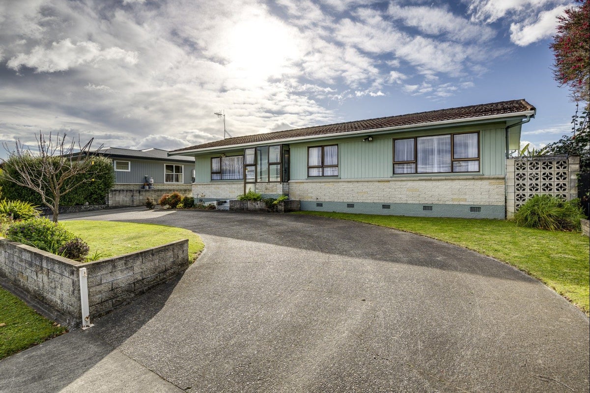 24 Robinson Crescent, Tamatea, Napier - Carousel 15