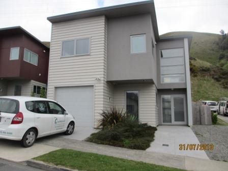 32 Erlestoke Crescent, Churton Park, Wellington - Carousel 2
