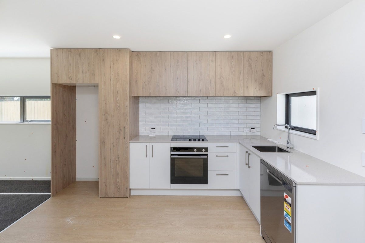 1/220 Geraldine Street, Edgeware, Christchurch - Carousel 2