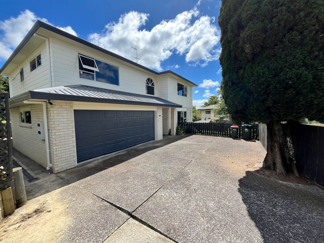 8A Brothers Street, New Windsor, Auckland - Carousel 1