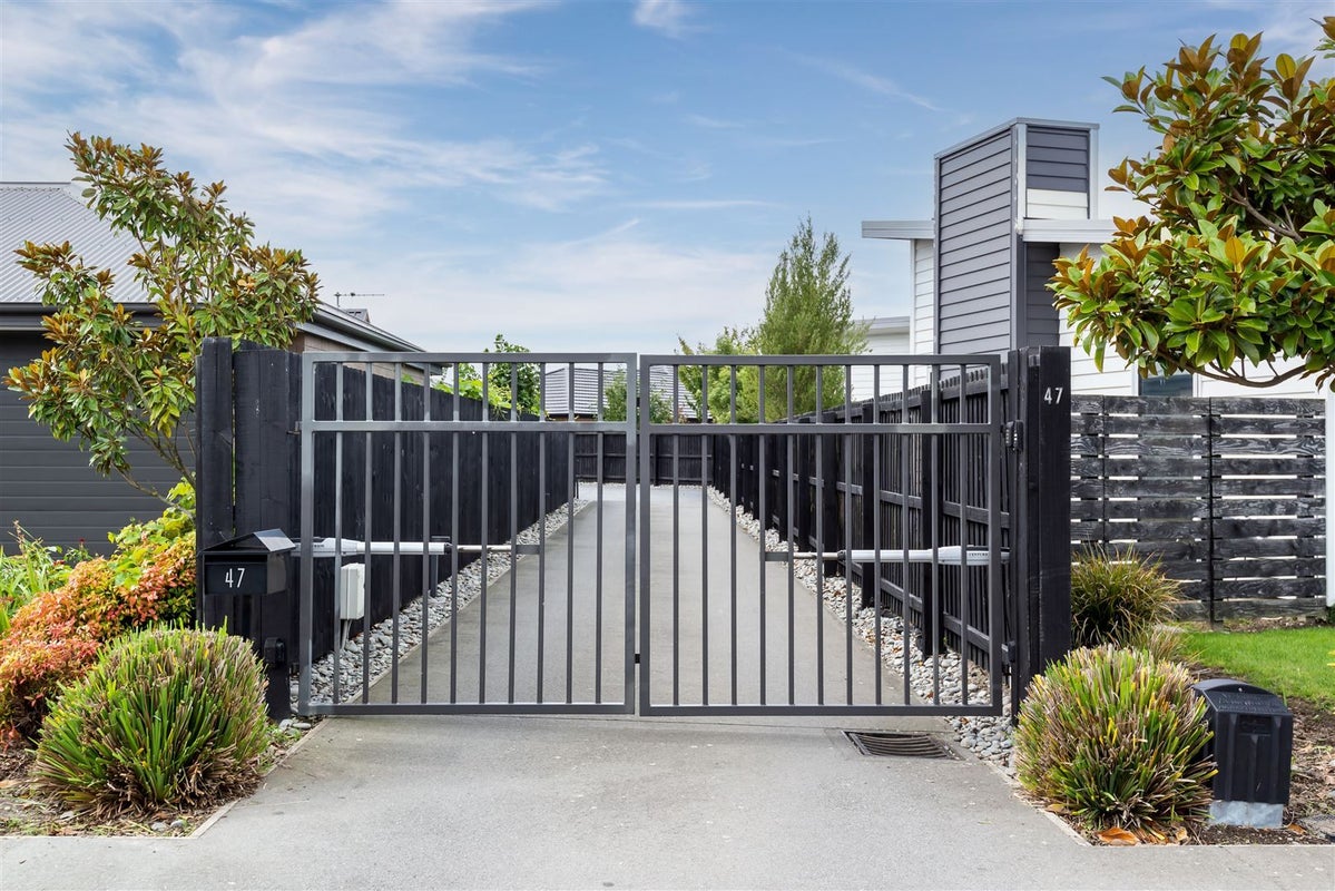 47 Winfield Drive, Wigram, Christchurch - Carousel 2