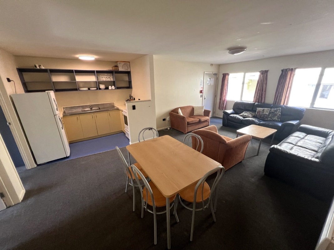 62/4 Sussex Street, Mount Cook, Wellington - Carousel 2