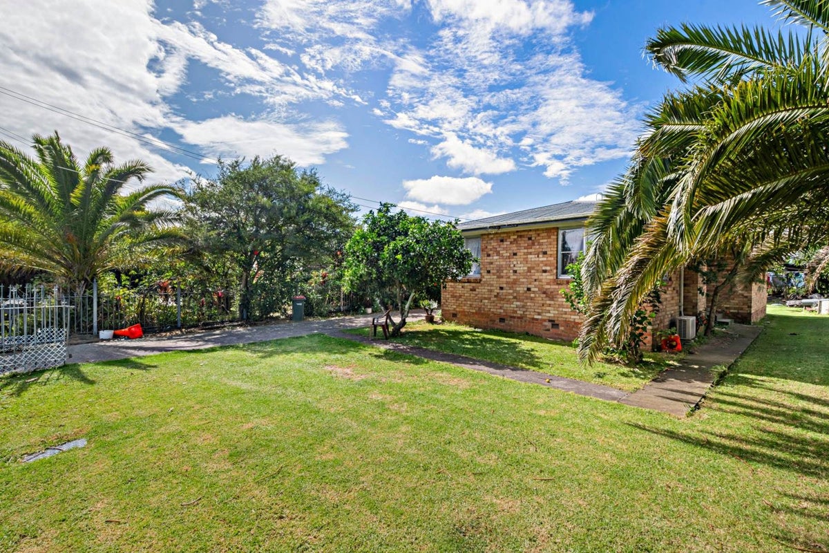 11 Hardie Street, Mangere East, Auckland - Carousel 2