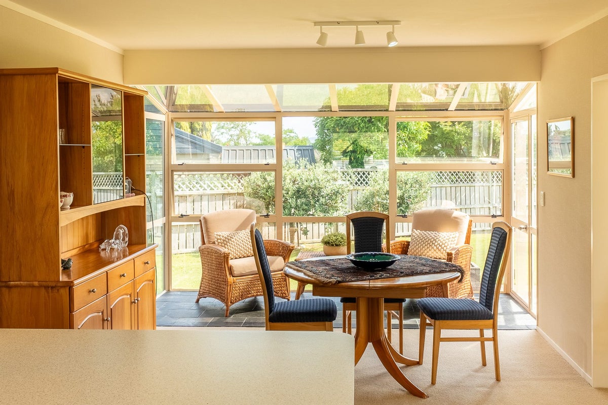 9 Catherine Crescent, Te Aroha, Te Aroha - Carousel 2