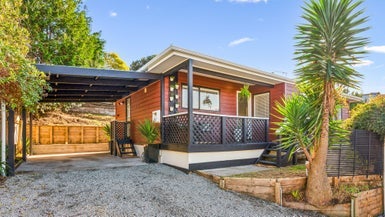 19C Hurley Road, Paraparaumu Beach, Paraparaumu - Carousel 1