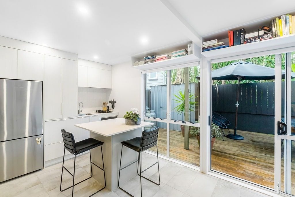 56J Lincoln Street, Ponsonby, Auckland - Carousel 2