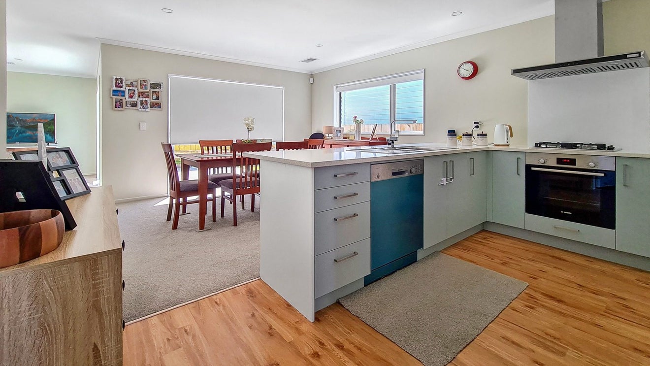 149 Amesbury Drive, Churton Park, Wellington - Carousel 2