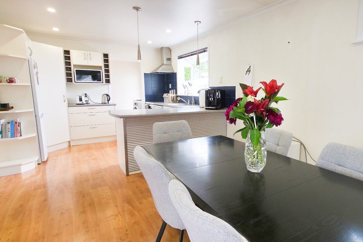 22 Parenga Street, Wainuiomata, Lower Hutt - Carousel 2