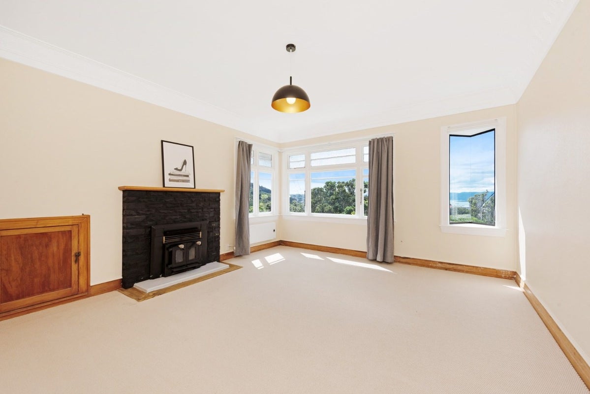 123 Upland Road, Kelburn, Wellington - Carousel 1