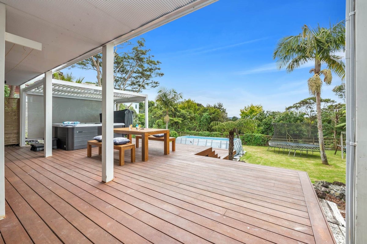 26 Maraetai Heights Road, Maraetai, Auckland - Carousel 1
