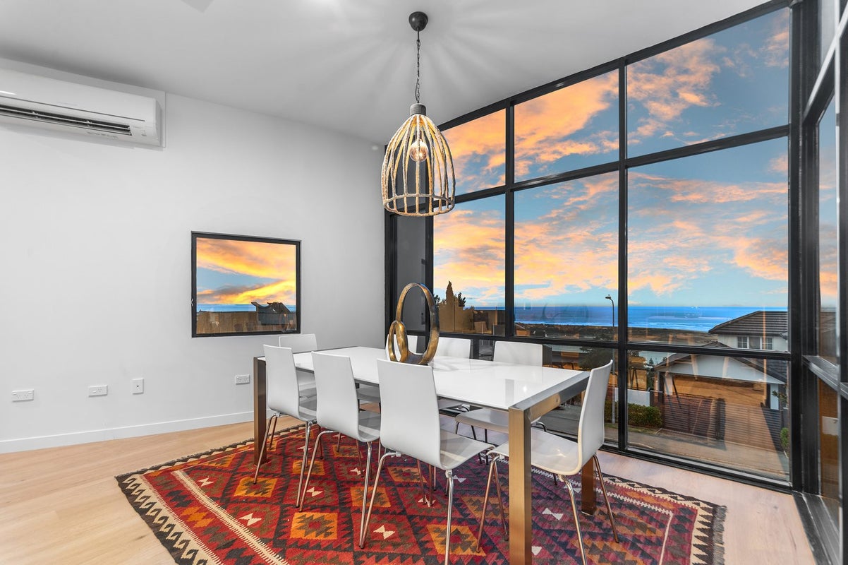 72 Glenstrae Road, Redcliffs, Christchurch - Carousel 2