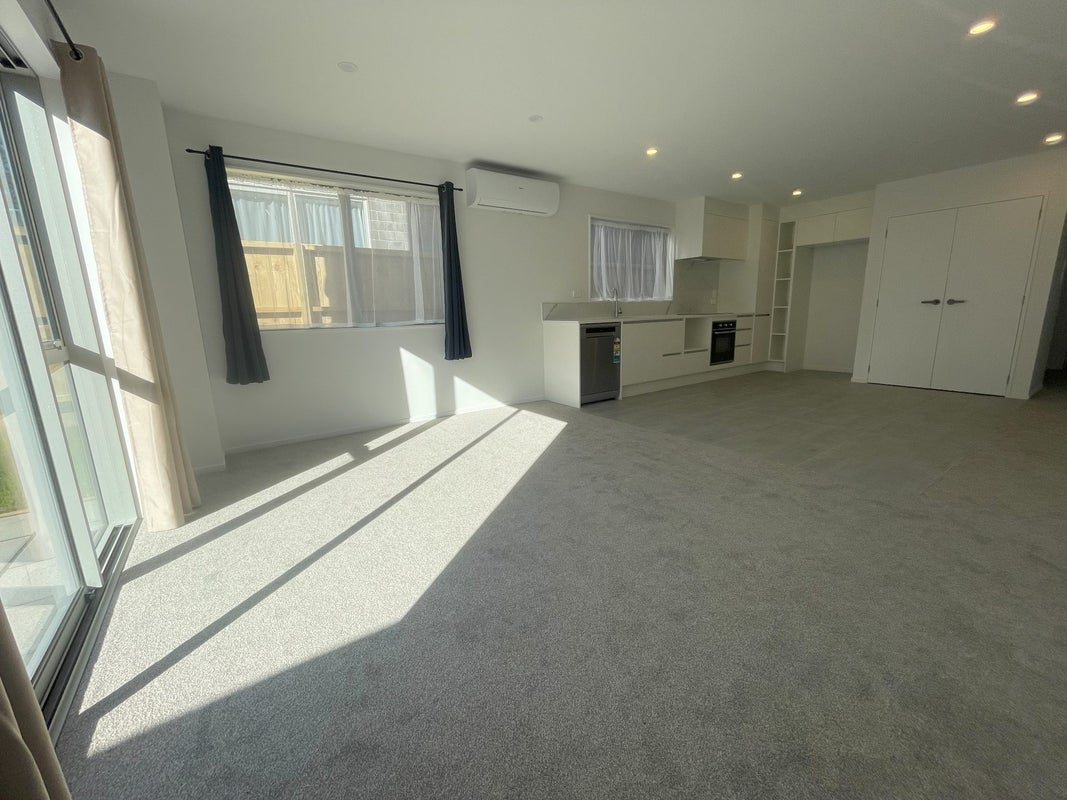 47 Riverton Drive, Randwick Park, Auckland - Carousel 2