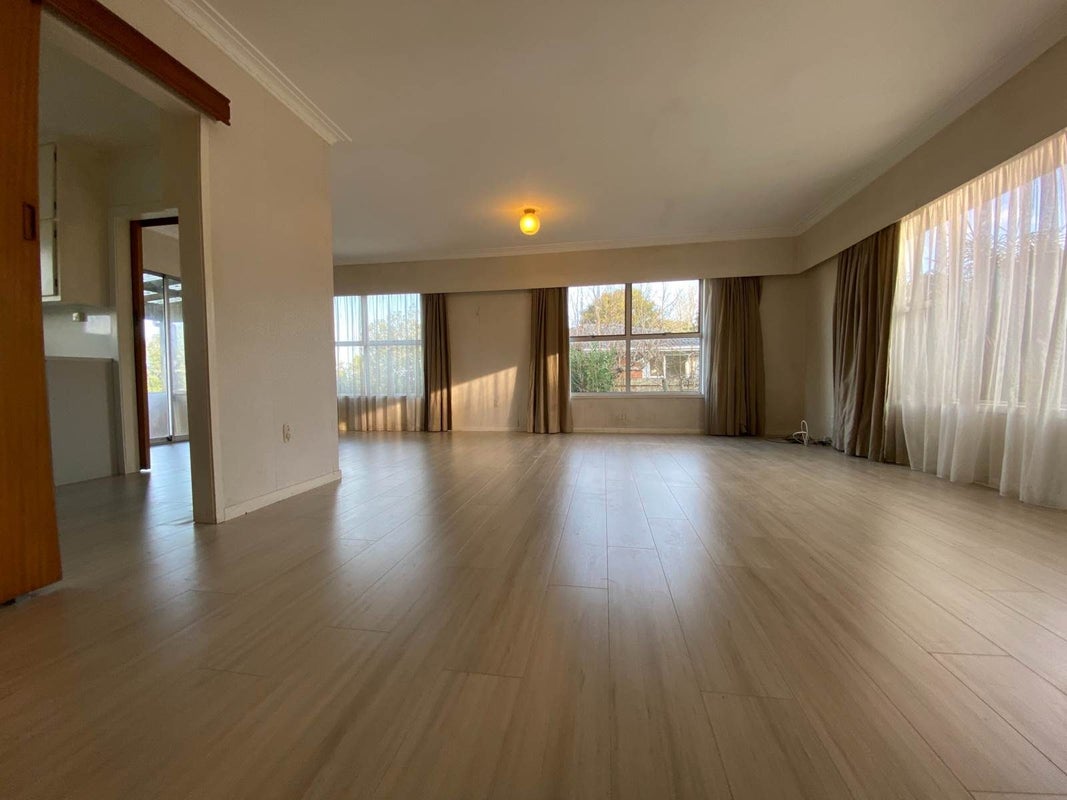 2/8 Knightsbridge Drive, Forrest Hill, Auckland - Carousel 2