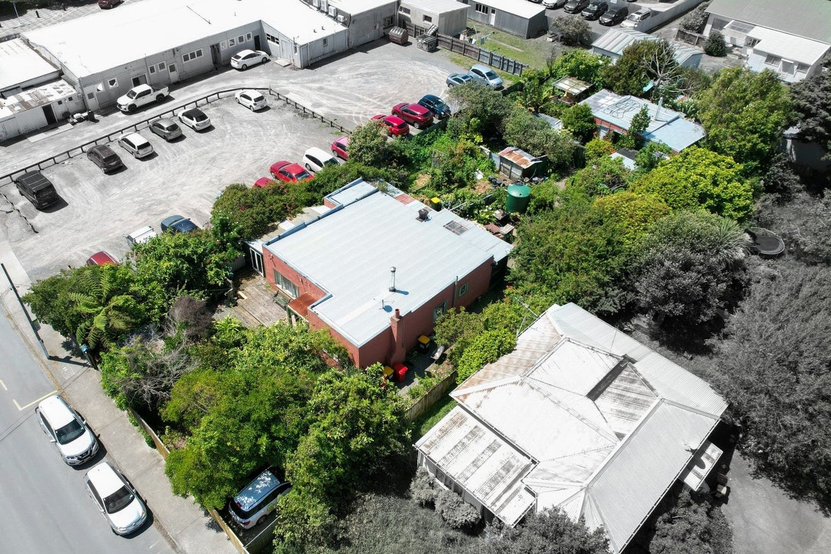 281 Rangiuru Road, Otaki - Carousel 1