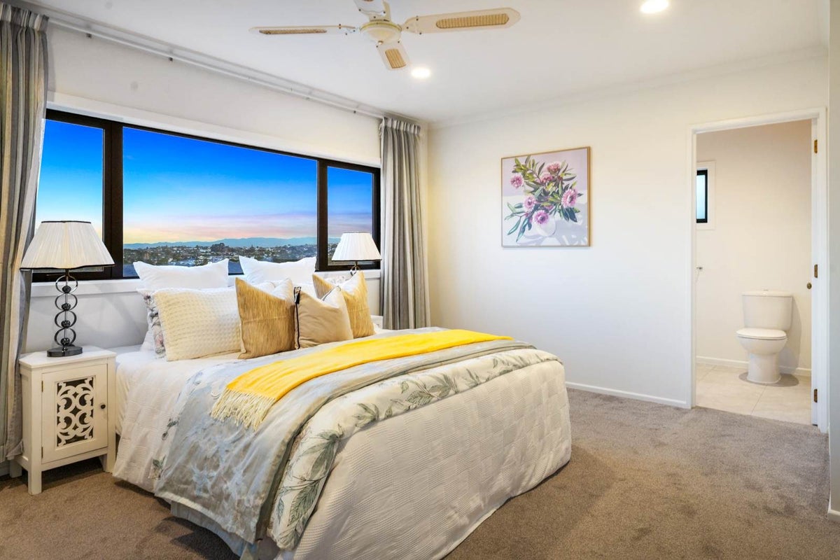 9 Rubens Lane, West Harbour, Auckland - Carousel 42