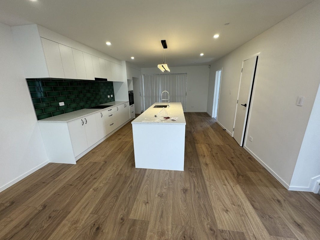 33 Mahia Road, Manurewa, Auckland - Carousel 2