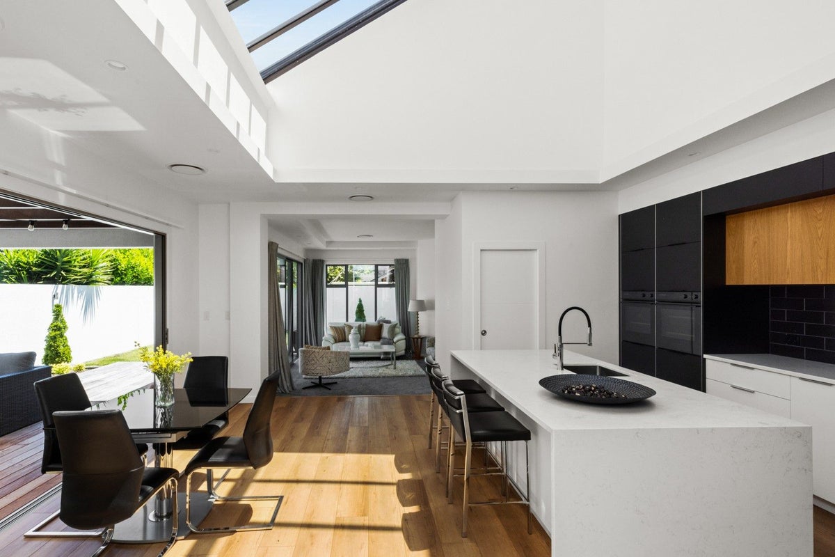 25A Hetley Crescent, Taradale, Napier - Carousel 1
