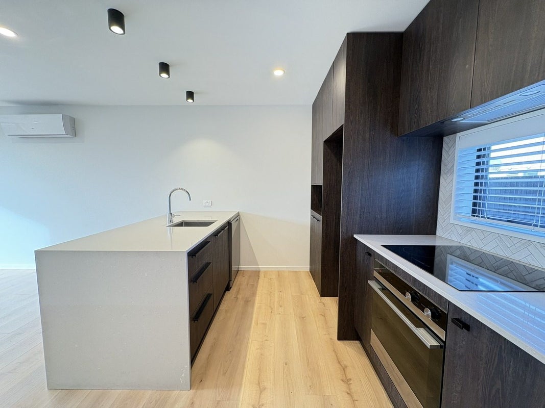 5/89 Champion Street, Edgeware, Christchurch - Carousel 2