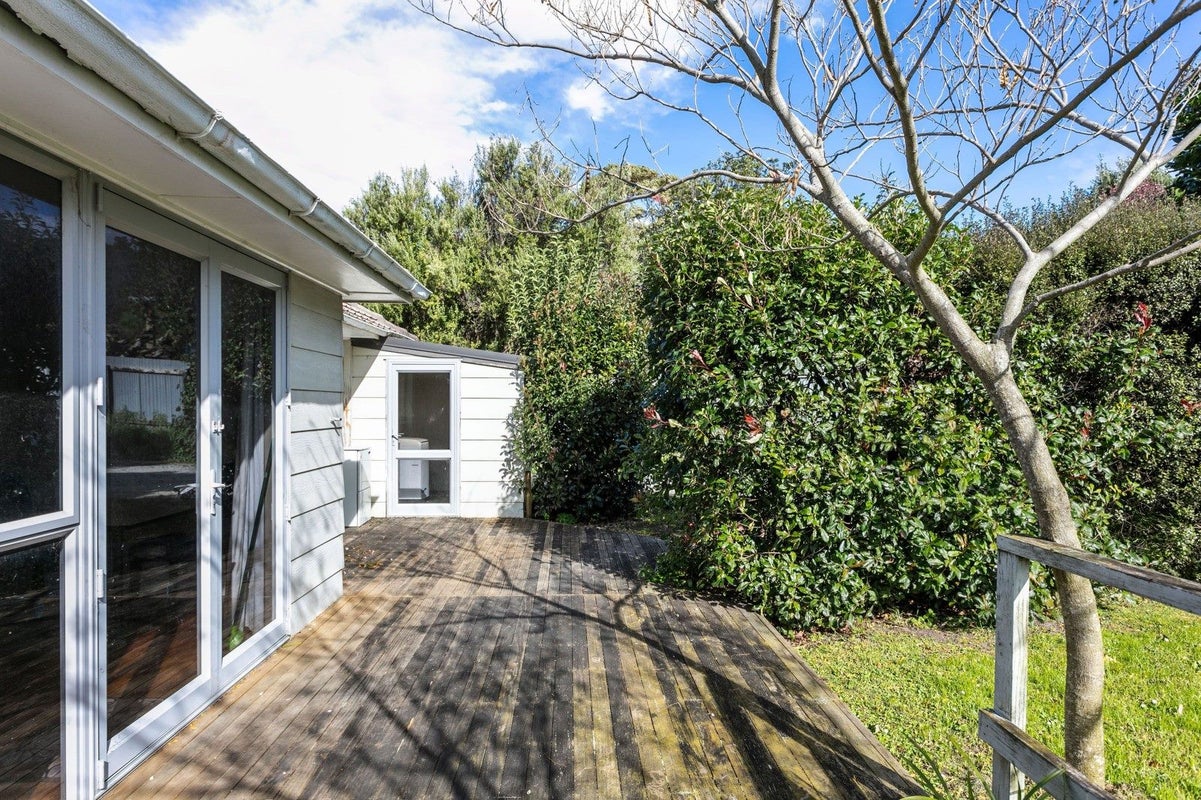 25 Cambridge Terrace, Kaiti, Gisborne - Carousel 2