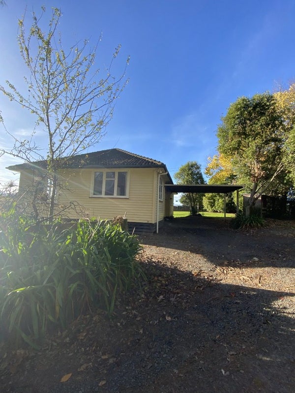 123 Cemetery Road, Sanson, Palmerston North - Carousel 2
