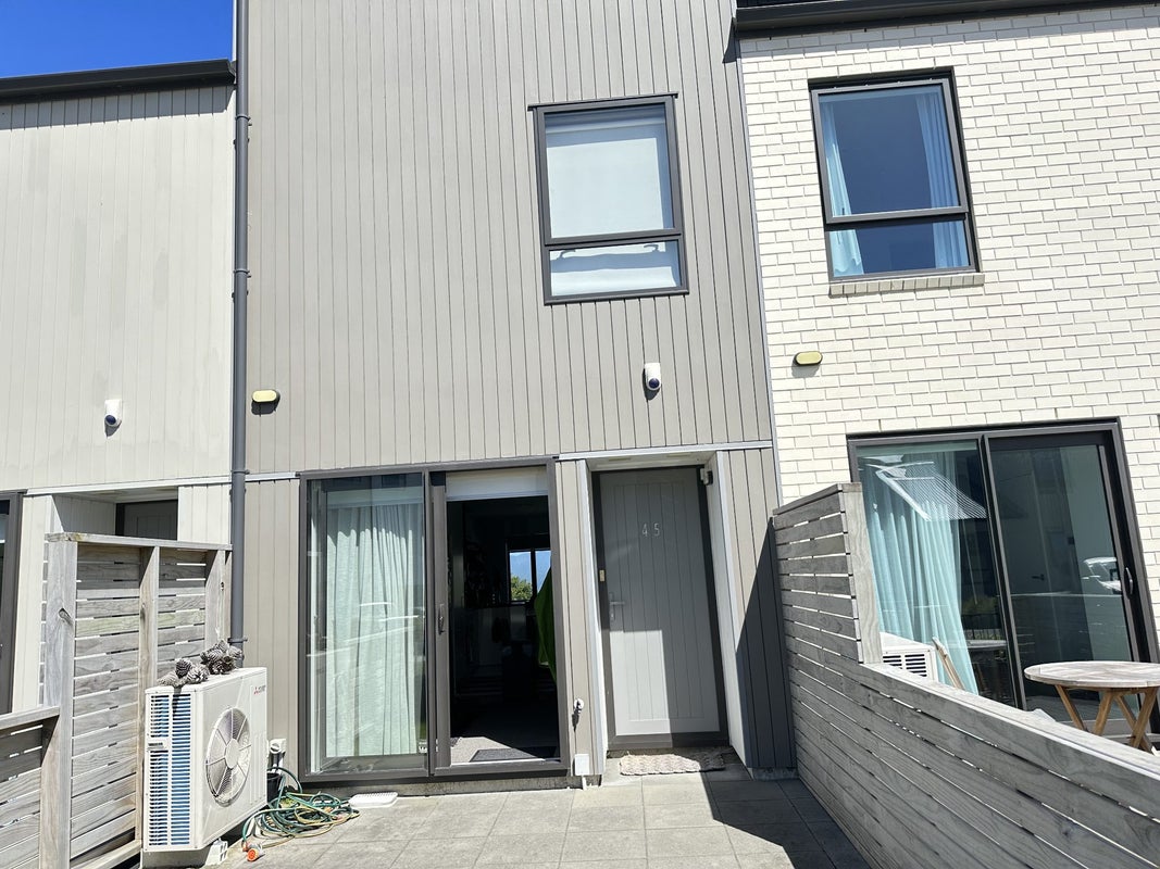 45/170 Fraser Avenue, Johnsonville, Wellington - Carousel 1