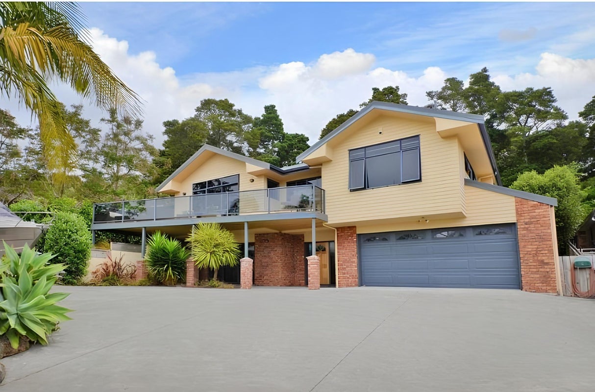 3 County Lane, Kamo, Whangarei - Carousel 1