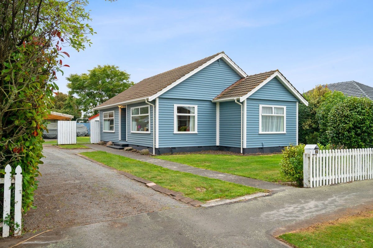 36 Aurora Street, Hei Hei, Christchurch - Carousel 1