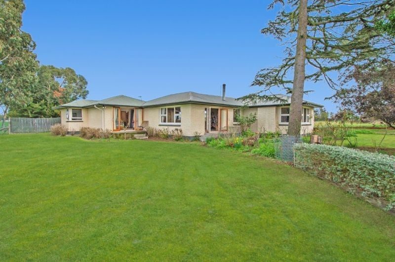 543 Drain Road, Leeston - Carousel 1