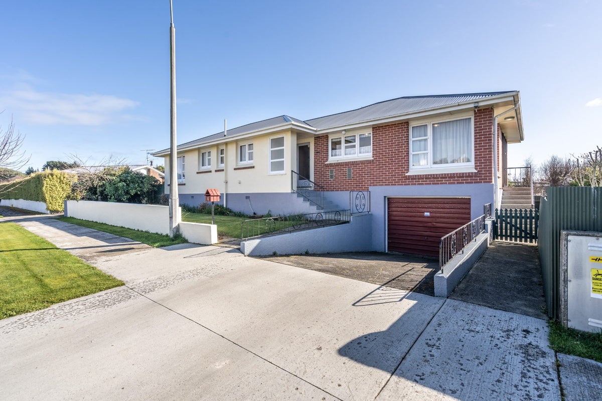 12 Banks Street, Richmond, Invercargill - Carousel 1