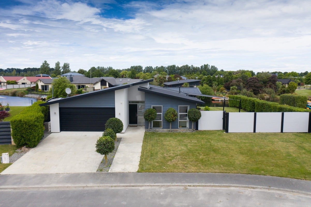 12 Torbay Avenue, Huntingdon, Ashburton - Carousel 1