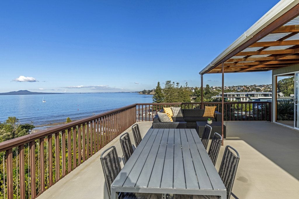 29 Oban Road, Browns Bay, Auckland - Carousel 2