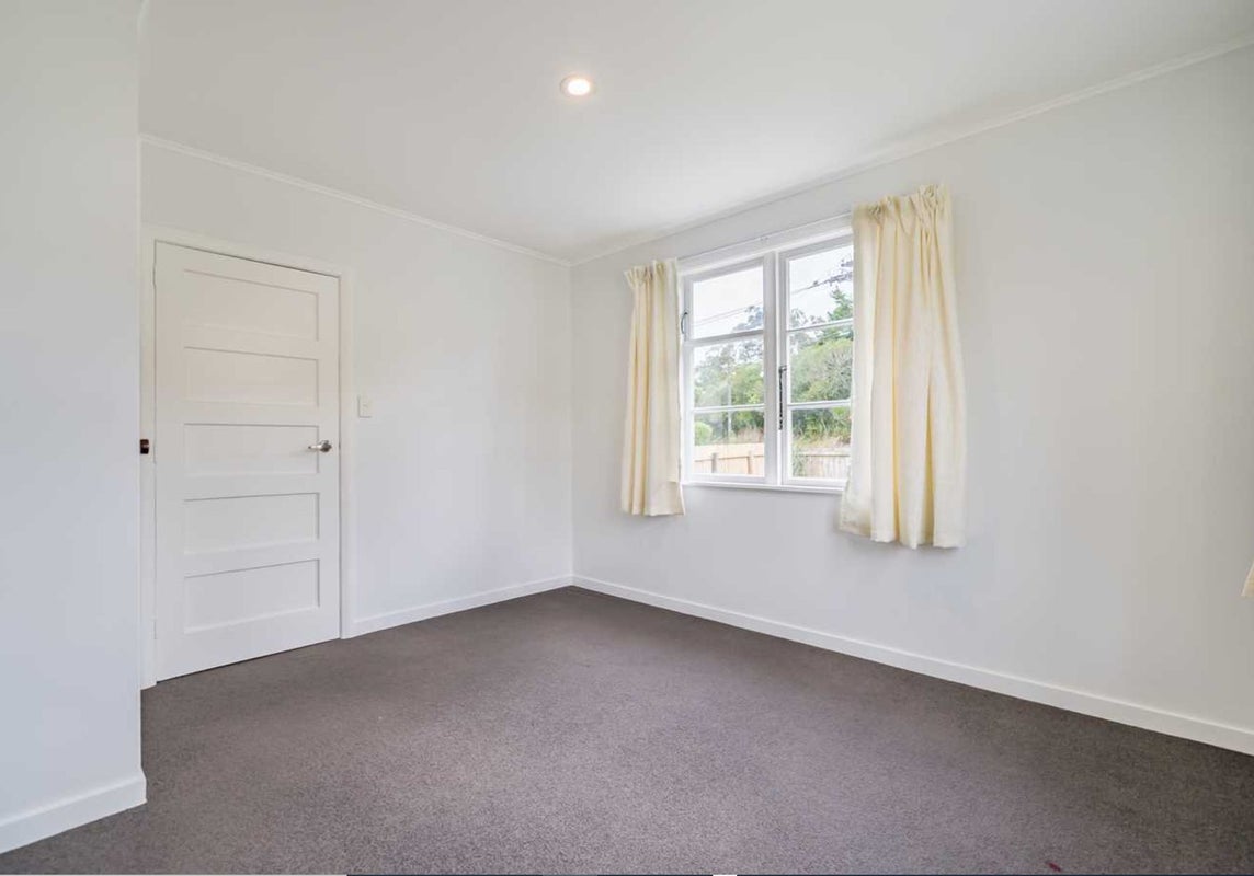 1/34 Harris Street, Naenae, Lower Hutt - Carousel 6