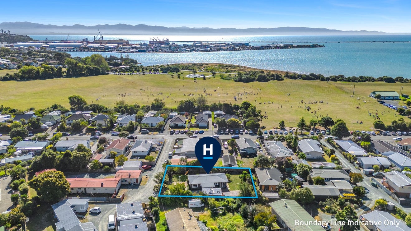 24 North Road, The Wood, Nelson - Carousel 16