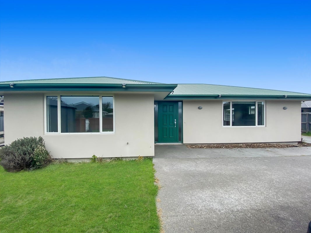 22 Tavender Street, Woolston, Christchurch - Carousel 1