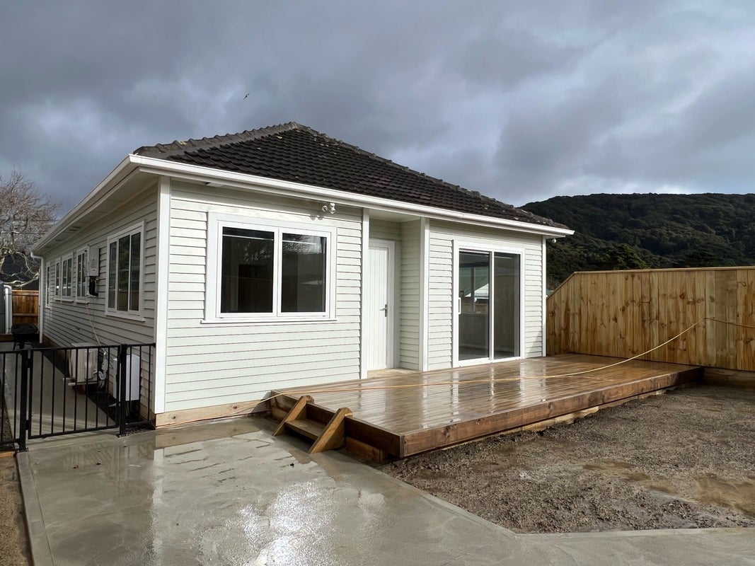 78A Coast Road, Wainuiomata, Lower Hutt - Carousel 16