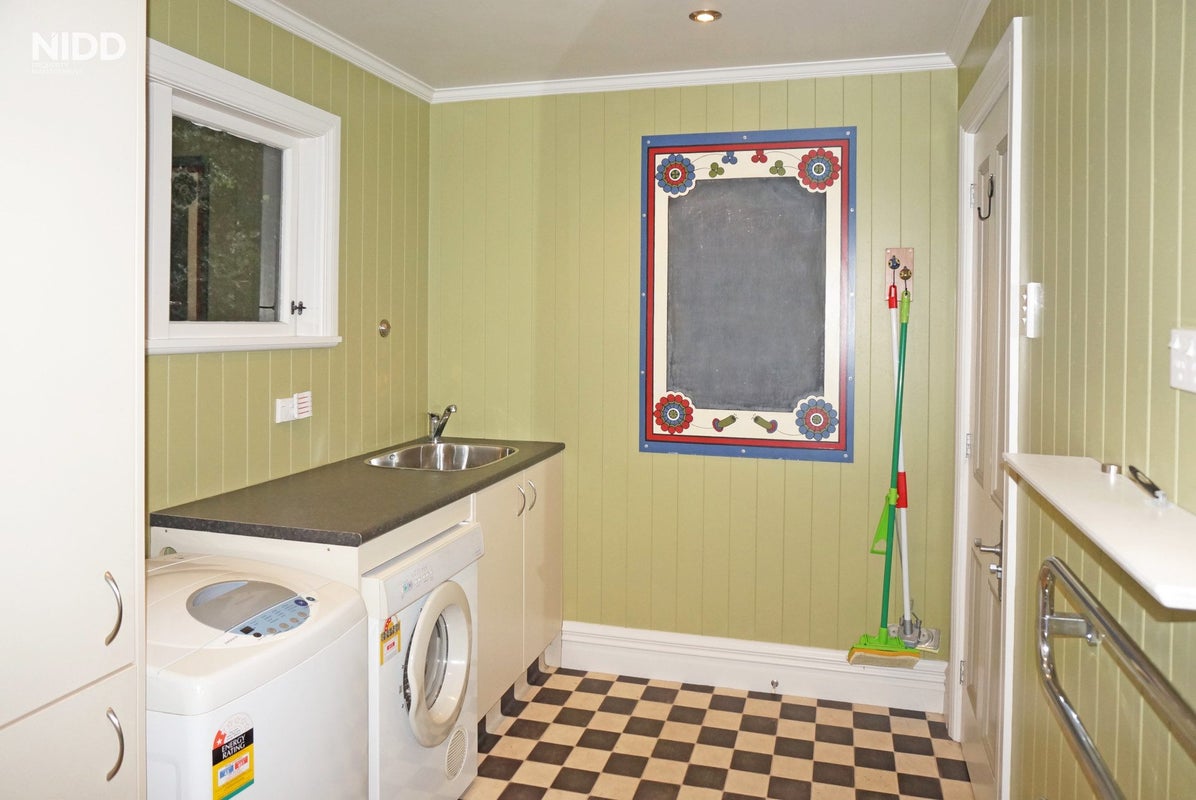 34 School Street, Kaikorai, Dunedin - Carousel 10