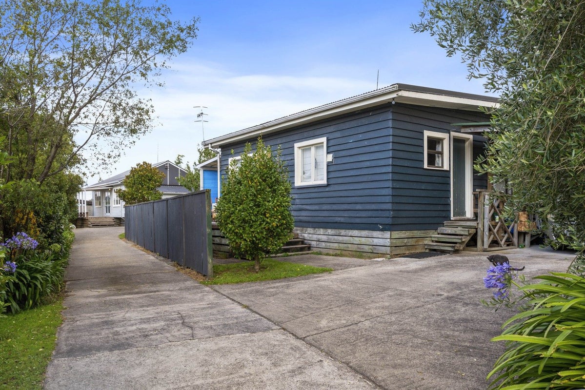 55 Meadowbank Crescent, Fordlands, Rotorua - Carousel 1