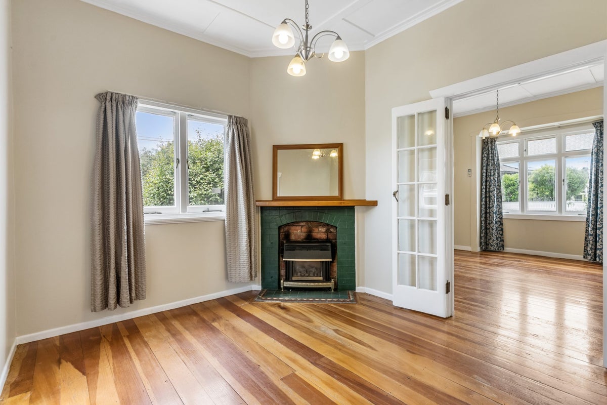 51 Armadale Road, Remuera, Auckland - Carousel 2