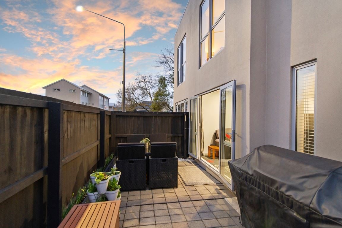 19A Whiteleigh Avenue, Addington, Christchurch - Carousel 2