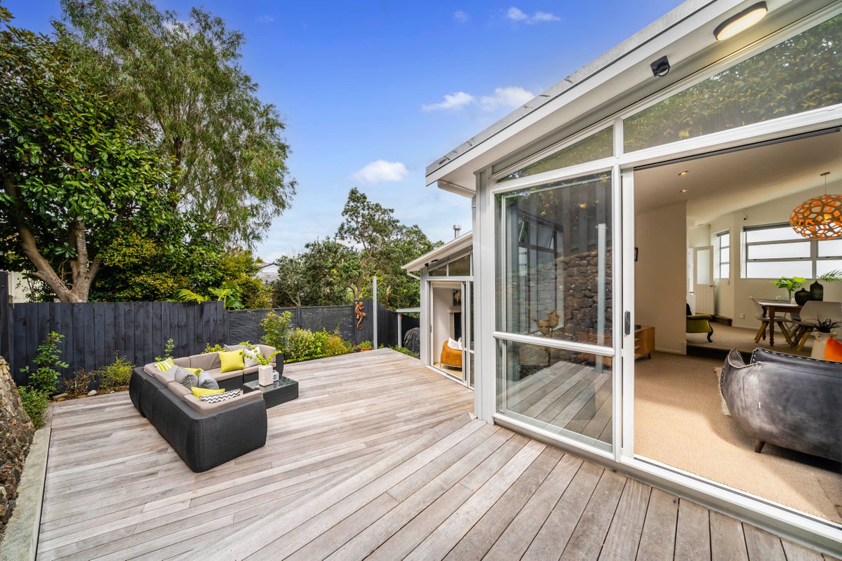 440A Riddell Road, Glendowie, Auckland - Carousel 1
