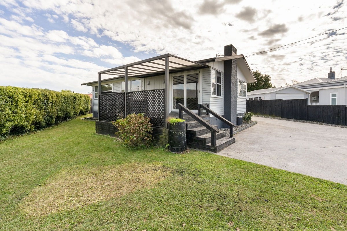 2 Swift Place, Leamington, Cambridge - Carousel 17