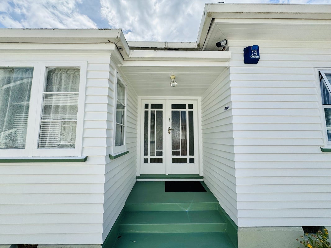 616 High Street, Boulcott, Lower Hutt - Carousel 2