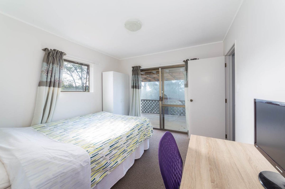 2/10 Naviti Place, Browns Bay, Auckland - Carousel 13
