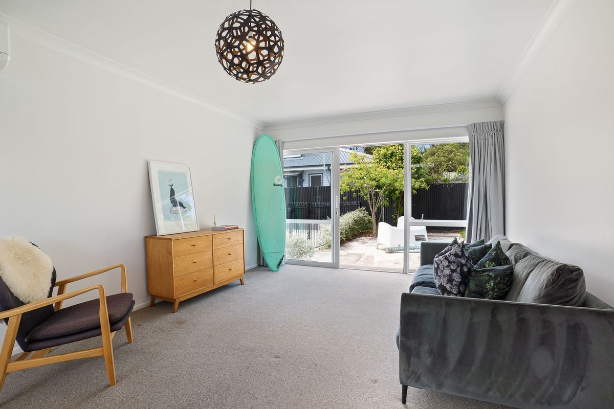 2/41 BOWHILL ROAD, New Brighton, Christchurch - Carousel 2