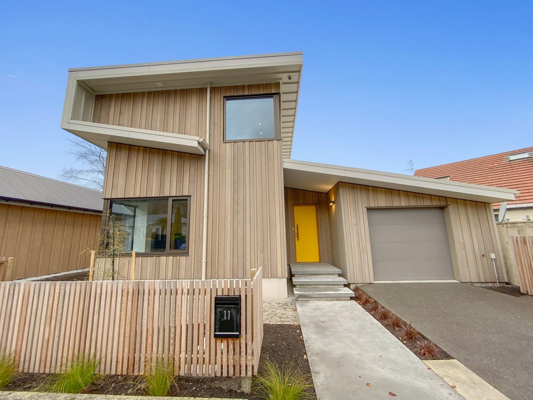 11 Wiggins Street, Sumner, Christchurch - Carousel 1