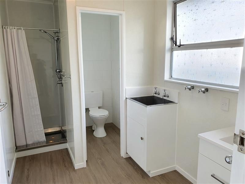 4/11 Worcester Street, West End, Palmerston North - Carousel 6