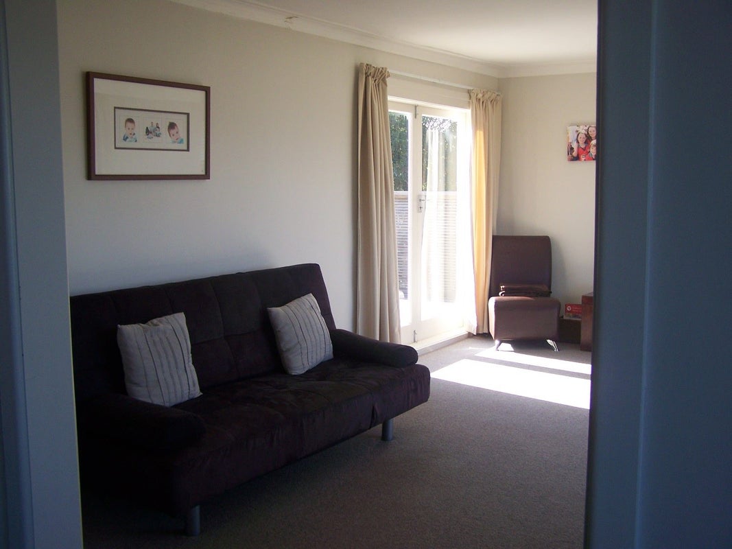 7 Seymour Road, Mellons Bay, Auckland - Carousel 17